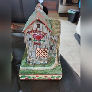 The Village Mill decore